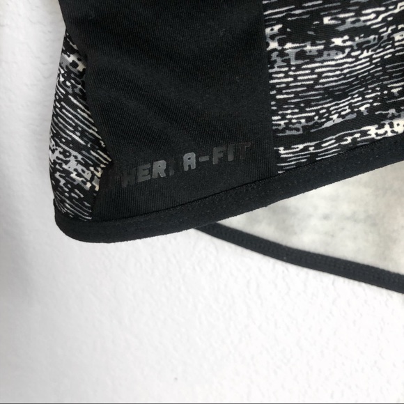 Nike therma-fit printed hoodie zip up jacket - Picture 3 of 7